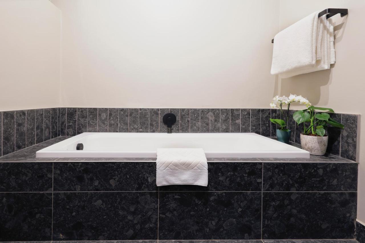 Hyatt House Johannesburg Rosebank Bagian luar foto