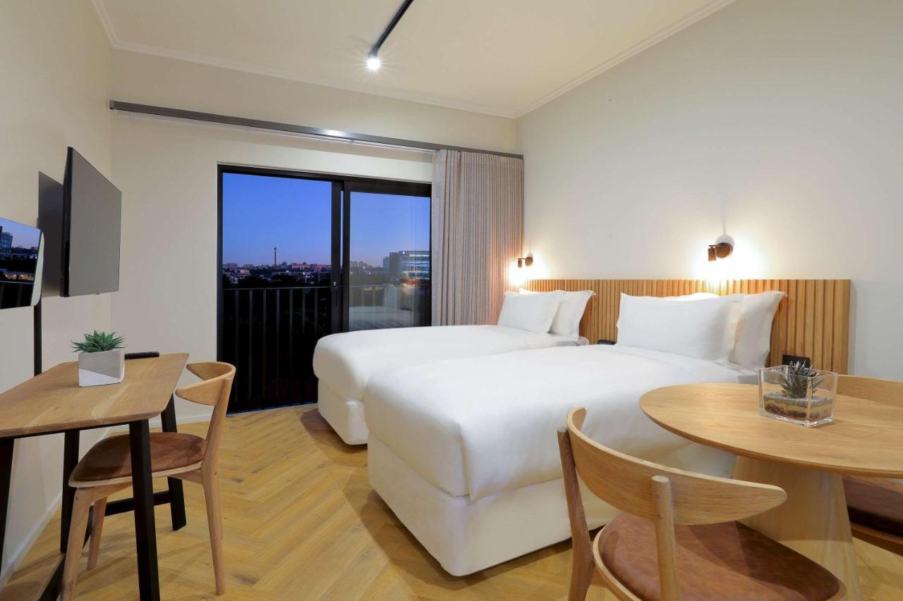 Hyatt House Johannesburg Rosebank Bagian luar foto